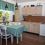 House Zeleni Brig *